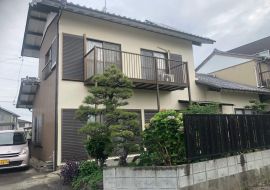 【浜松】飛び込み営業で外壁塗装の見積もり依頼をしてしまった・・・相見積もりをウチケンにご依頼いただきご契約いただきました！ アイキャッチ画像