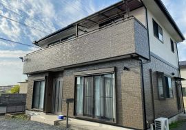フッ素塗料で長持ち塗装を実現させた塗装工事 アイキャッチ画像