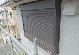 【浜松】２階の窓へのシャッター取付、台風の前にお勧めです！ アイキャッチ画像
