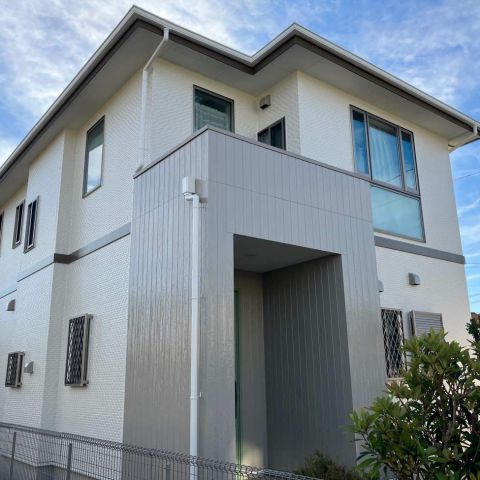 外壁塗装・屋根塗装で新築のような仕上がりとなった施工事例