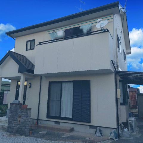 外壁塗装に耐久性高級感最高級のアーバントーン、屋根塗装も超高性能塗料を使用した施工事例