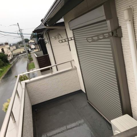 暴風雨に備え2階にもシャッターを設置！浜松市での防災シャッターの施工事例。